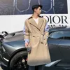 IEFB / Mäns Slit Höst Windbreaker för Man Vintage Fashion Koreansk Long Coat Patchwork Fake Två Pieces Trench Coat 9Y1203 211011