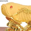 Kinesisk stil tur hem kontor företag bil talisman pengar ritning förmögenhet arowana gyllene harts fisk dekorativa statyn 211108