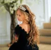 Czarne kwiaty Dziewczyny Sukienki Wielopoziomowe Ruffles Off Ramię Dzieci Nastolatki Korant Suknie Urodziny Dress Dla Dziewczyn