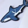 Cartoon Sleutelhangers Luxe Designer Mode Sleutelhanger Sliver Sleutels Gesp Lederen Blauwe Shark Hanger Letter Mens Dames Tassen Ornamenten