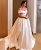 Goedkope Simple Plus Size Nieuwe Collectie A-lijn Trouwjurken Off Shoulder Plezes Sweep Train Bridal Town Trouwjurk Vestidos de Noiva