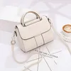 Bolso inclinado para mujer, elegante bolso con cierre de color a cuadros de cuero con correa para el hombro