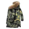Vinter Fake Fur Collar Hooded Warm Down Jackor Män 60% Vit Duck Down Fickor Tjocken Överrock Fashion Long Coats Kläder