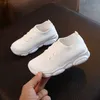 Buty dla dzieci Baby Sneaker Casual Shoes Oddychające antypoślizgowe Miękkie Gumowe Dolne Dzieci Dziewczyny Chłopcy Buty sportowe 211022