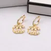 Lotes 18k banhado a ouro designer carta brincos de luxo marca feminina moda orelha loop 925 prata strass pérola balançar brinco para casamento jewerlry acessórios