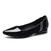 Платье обувь Женщины сладкий черный свет весом офис PU кожаный скольжение на квадратных каблуках насосы леди классное высокое качество E6693
