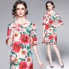 Kvinnor Elegant Vintage Blommor O Neck Flare Ärm Sommar Casual Party Robe Femme Designer Red Print Ruffles Dress Vestidos 210525