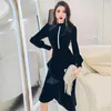 Casual Dresses Women 2021 Autumn Winter Fashion Golden Velvet Dress Kvinnlig fast färg Slim Ladies Stand Collar A-Line Vestido V723