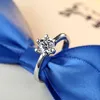 Jolie Moissanite 925 Silver Silver Shiny Crystal Diamond Rings pour femme Gold Fashion Fashion Party Bijoux Bijoux