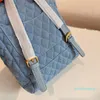 Designer- Classic Denim Mini Flap Backpack Bags Blue Large Capacity Matelasse Matelasse Gold Metal Hardware Crossbody Shoulder Bagage Sac à main