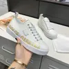 Lüks Tasarımcı Rahat Ayakkabılar Yeni Mektup Deri Küçük Beyaz Sneakers kadın Yabancı Tarzı Moda Eğlence Tek Ayakkabı Nefes Lace Up 35-45 SDGVSADBPU