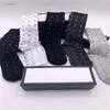 Wysokiej jakości krótkie sportowe socks w stylu ulicznym Stripe Sport Basketball Sock for Men and MS 5PCS Lot Mens Designer z pudełkiem 001294i