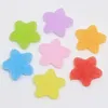 Decoratieve objecten Beeldjes 50/100 stks Leuke PVC Star Mix Seven Colors Choose 17 * 17 * 6mm Platte Stickers Nieuwe Kralen Voor Craft DIY Decora