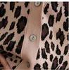 İlkbahar Sonbahar Vintage Leopar Baskı Kadın Örme Kazak V Yaka Düğmeler Kısa Hırka Rahat Kadın Bayanlar Dış Giyim C-202 210914