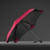 rode zwarte paraplu