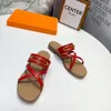 Kadın Sandalet Tıknaz Topuk Balıkçı Gladyatör Ayakkabı Altın Klasik Deri Yarım Sürükle 3D Rahat Tasarımcı Mektup Terlik Flip Flop Slaytlar 35-42