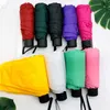 Mini pocket paraplu vrouwen uv kleine parasols 180 g regen vrouwen waterdichte mannen zon parasol handige meisjes reizen parapluie kind 211124