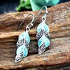 Lámpara colgante estilo bohemio étnico, pendientes colgantes de plumas de pavo real, joyería Tribal, Metal tallado, pintura azul, pendiente pequeño epoxi para mujer