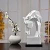 Nordique Simplicité Géométrique Tête De Cheval Blanc Statues Animaux Art Sculpture Résine Artisanat Décoration De La Maison Artisanat Chambre Creative T200619