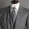 Erkekler Takım Elbise Blazers (Ceket + Pantolon) Yakışıklı Chic Iş Gri Çentik Yaka Slim Fit Smokin Düğün Adam Takım 2 Parça Resmi Blazer Özel M