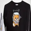 Barn Sweatshirts Bear Boys Flickor Söt Hoodies Fashion Letter Långärmad Pullover Toppar Barn Casual Sweatshirt Baby Style Kläder