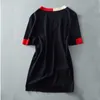 T-shirt tricoté à col en V T-shirt 2021T-shirt Tops pour femmes Casual T-shirt à manches courtes Vêtements féminins Été de haute qualité Tricot Nouveau X0721