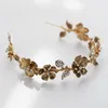 Antieke gouden bloem bruids tiara handgemaakte kristal bruiloft kroon hoofddeksel partij prom sieraden vrouwen haaraccessoires