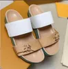 Hot Sale-2021 Designer Kvinnor Slides Sandal Bom Dia Flat Mule Slipper Patent Kanvas Män Kvinnor Strand Slides Gummi Solor Sommar Flip Flops