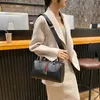 女性のハンドバッグ高級メッセンジャーバッグソフトレザーショルダーバッグファッションレディメッセンジャーバッグ