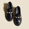 Klasik platform rahat ayakkabılar hakiki deri kalın tabanlar düz loafer lüks tasarımcı moda kadınlar düşük üst inci elbise ayakkabı boyutu 34-40