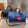 Bolsas de viaje para hombres de estilo Fashion Bolsos de mensajería de hombro de diseñador de gran capacidad unisex 45cm