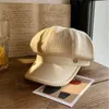 Skąpy brzegowe czapki skórzane tkaniny pu kobiety regulowana ośmioboczna kapelusz jesienna zima vintage czapka dla młodych dziewcząt akcesoria mody out6839479