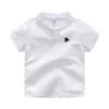 Letnia Moda Bawełniana Haft Krótki Rękaw Mandarin Collar Solid Color Przystojny Koszulka na dekolt dla dzieci chłopcy 210529
