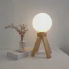 Moderne Tischlampe Glas Kugel Desktop Indoor Kunst Beleuchtung Wohnzimmer Schlafzimmer Dekoration Holz Lichtbasis