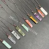 Tumble Natural Quartz Crystal Stone Bar Pendant Handgjord Freeform Healing Ädelsten Justerbar Läder Cord Choker Halsband Män Kvinnor Chakra Yoga Energy Andlig