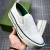 Designer- Dammode Casual canvas Skor Tennis Sneakers Slip-on Luxe sko Vit Rosa Dam Klassiska vintage löparskor