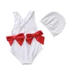 Meninas da criança Bear Swimsuit com adorável arcos ins moda crianças cruz de volta banhos de banho verão oufit parque aquático 210529