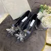 Luxo Strass Wedding Dress Sapatos Real Lantejoulas De Couro 5 7 9cm High Beels Designer Bombas De Cristal Noiva
