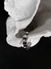 Hela kroppen 925 Sterling Silver Ear Cuff Convave-Convex Oregelbundet Form Drop Oil Retro Svart Arc-formade Örhängen