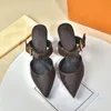 최고 품질 2021 럭셔리 디자이너 스타일 특허 가죽 하이힐 신발 여성 독특한 편지 샌들 드레스 섹시한 드레스 신발
