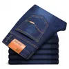 Klassieke heren plus size jeans mode zakelijke casual elastische kracht slim fit zwart blauw merk broek 40 42 44 210622