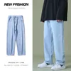 Męskie dżinsy modowe streetwearu Mężczyźni szerokopasmowe spodnie 2022 Autumn Youth Trend All-Match luźne męskie marka marki dżinsowe spodnie