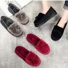 Warm bont Harige pluizige pantoffels Home Floor Indoor Slipper Dames Winterschoenen Meisje Leuke vlinderdas Manen Schoenen Flock Fur House Slipper