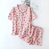 Japansk stil sommar bomull Kortärmad Shorts Pyjamas kostym Kvinnor Double Gaze Cute Strawberry Tun Home Service Women 210622