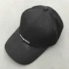 Vetements Caps Hoge Kwaliteit Katoen Heren Dames Borduren Vetements Hoeden Mode Zwarte Baseba Cap Skateboard Vetements Caps Q09116869635