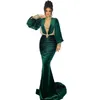 Mermaid moderne High Nondi soir Emerald Green Longues manches gonflées Trumpet Arabe Prrom Robes Gold Appliques Perles illusion