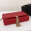 Modische Luxus-Umhängetasche für Damen, Kate-Kettenbrieftasche mit Quaste, Designer-Taschen, Designer-Schulterklappen-Geldbörsen, Glattleder-Logo-Geldbörsen, 22 cm
