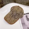 클래식 디자이너 여성 남성 공 모자 4 계절 Unisex Snapbacks 태그가있는 더블 레터 스포츠 모자