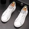 Luxe Designer Mannen Business Casual Schoenen Mannelijke PU Lederen Sneakers Mannen Mode Loafers Wandelen Schoenen Bruiloft Schoenen Maat: 38-43