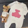 Nouveau-né bébé barboteuses filles et garçon à manches longues printemps coton vêtements marque lettre imprimer infantile barboteuse enfants Ourfits4320707